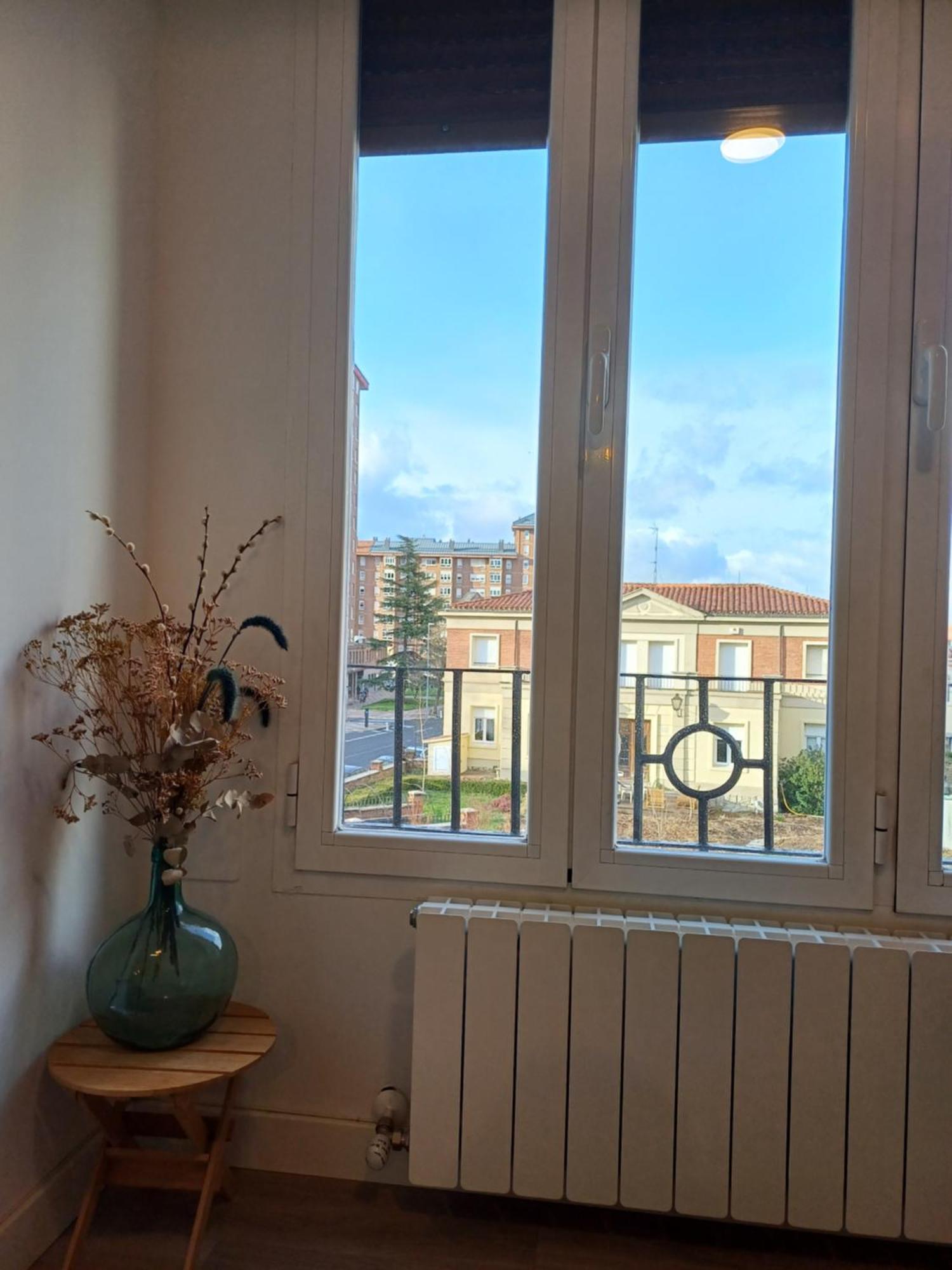 Moderno, céntrico. Perfecto para familias. Vitoria-Gasteiz Bagian luar foto