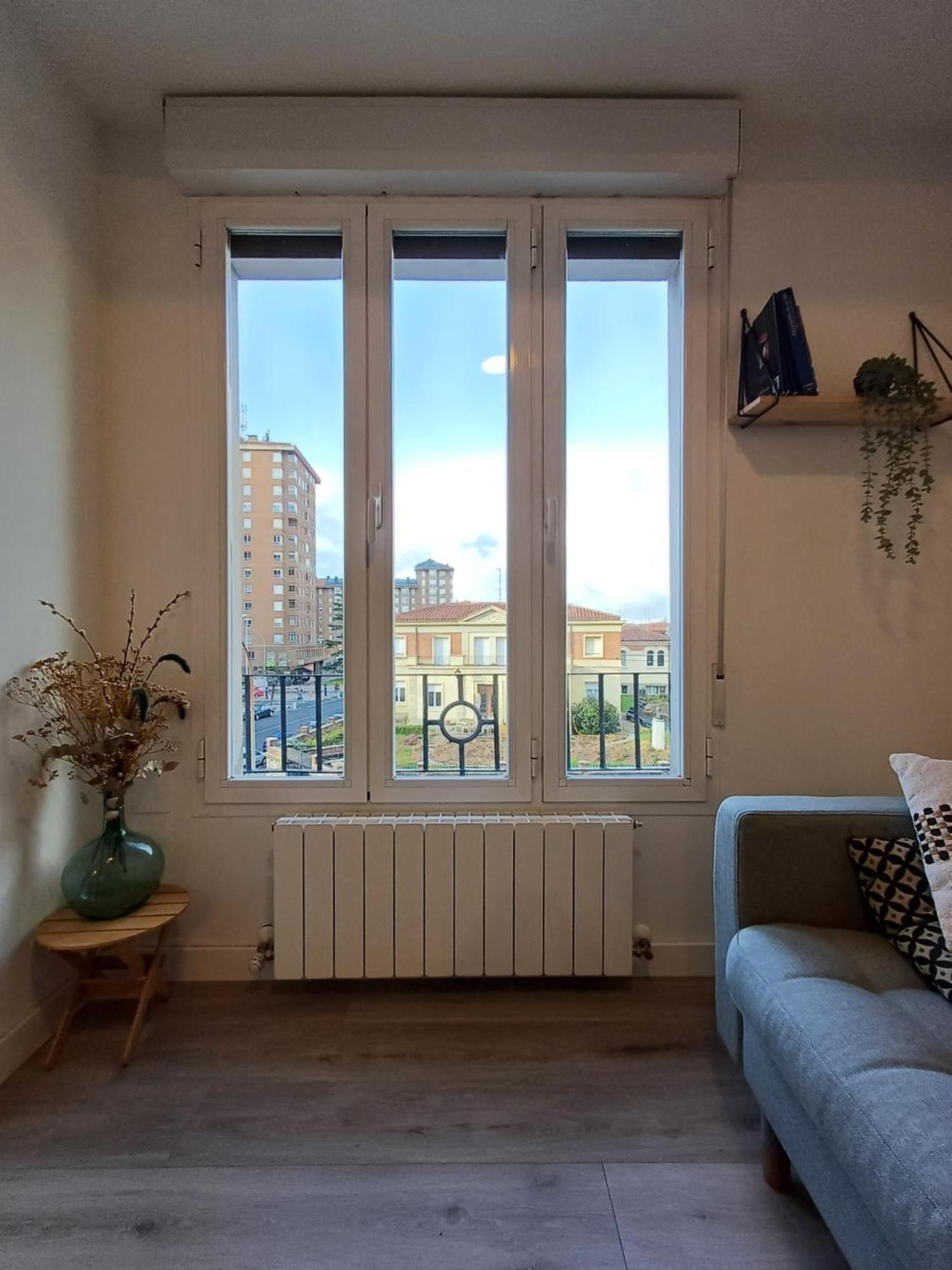 Moderno, céntrico. Perfecto para familias. Vitoria-Gasteiz Bagian luar foto
